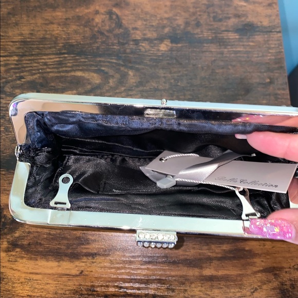 COPY - Brand new with tag.. crystal clutch purse - Picture 4 of 10